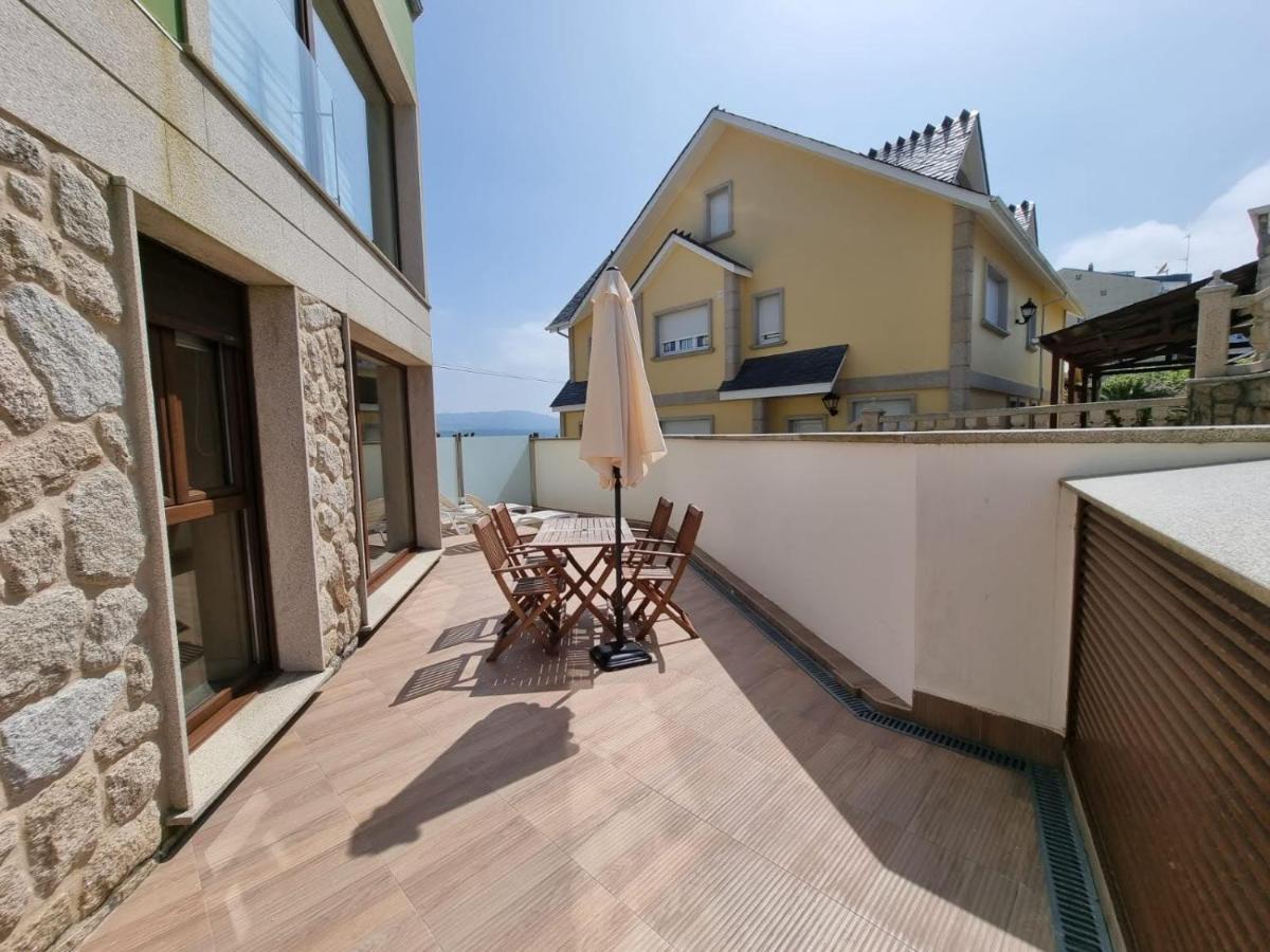 Foz Playa Rapadoira - Bajos Con Terraza Apartment Exterior photo