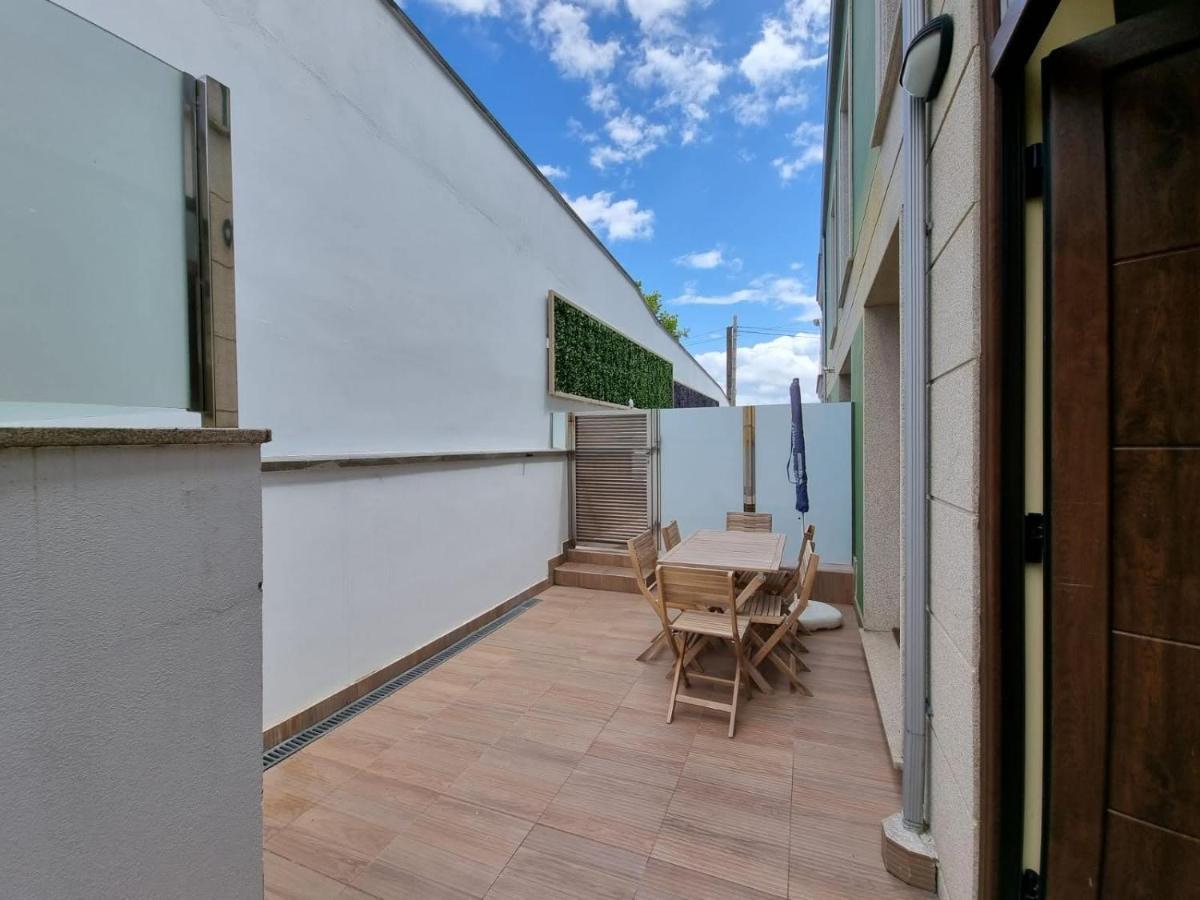 Foz Playa Rapadoira - Bajos Con Terraza Apartment Exterior photo