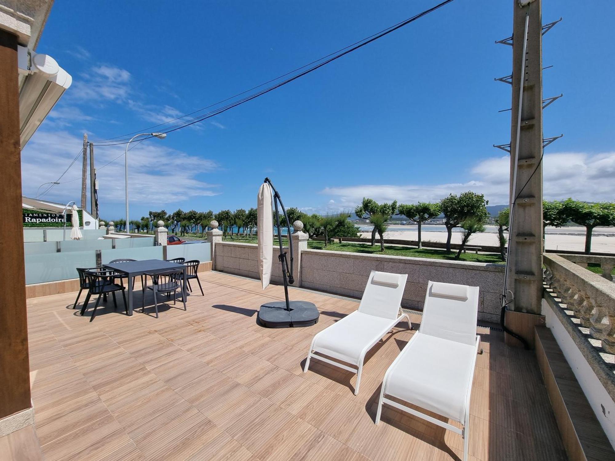 Foz Playa Rapadoira - Bajos Con Terraza Apartment Exterior photo